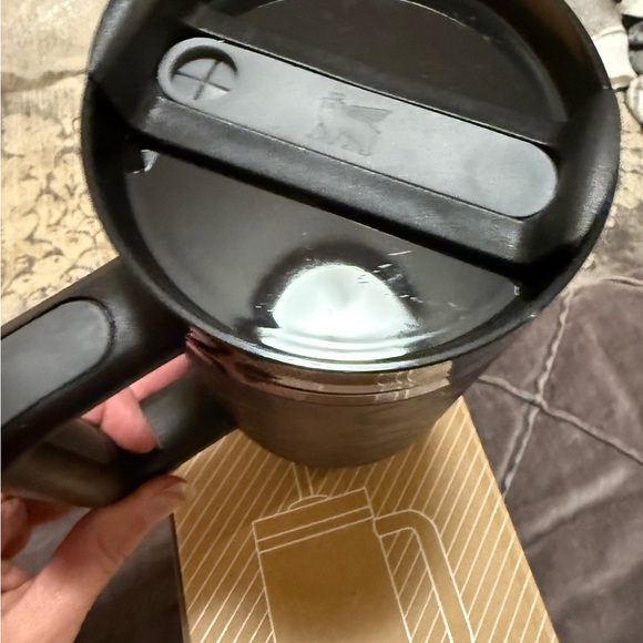 Stanley COACH Black and Rainbow Travel Mug 40 oz Quencher-RARE - Picture 3 of 3